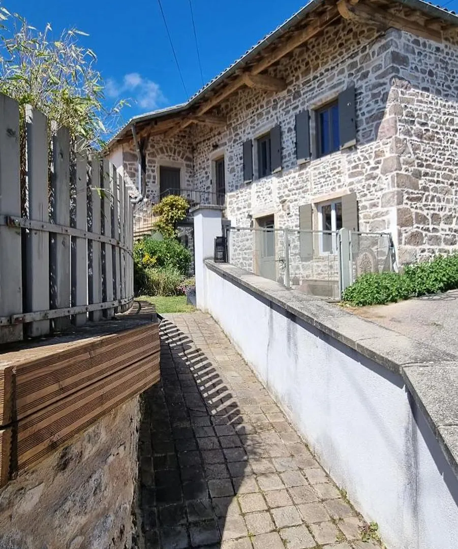 O Beaujolais Chiroubles Villa 0*,